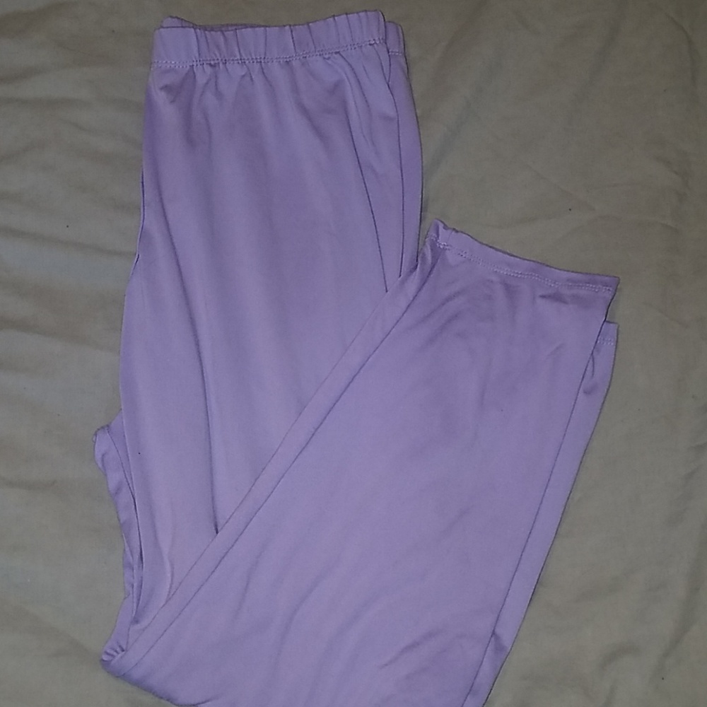 Purple leggings